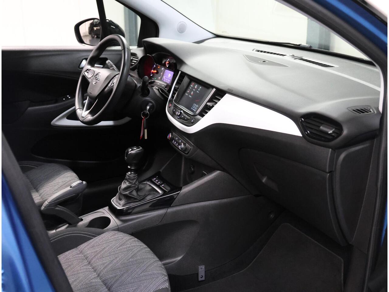 Opel Crossland X 110PK Edition 2020 | 1ste eigenaar | AppleCarplay/Android Auto | Airco | 16"LMV | Two-Tone | Isofix | Privacy Glass | Goed Onderhouden! |