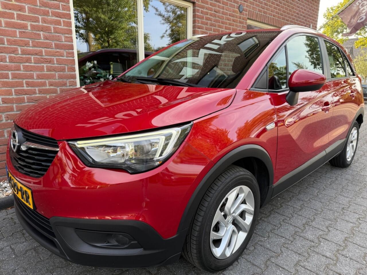 Opel Crossland X 1.2 T. Edition 110PK TREKHAAK / NAVI / AIRCO / CRUISE / PDC / LM