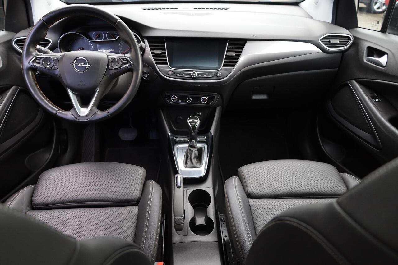 Opel Crossland X 1.2 Turbo Ultimate TREKHAAK PANO LEER STOEL/STUURVERW. CARPLAY CAMERA CLIMA CRUISE NAVI 2XPDC 17''LMV