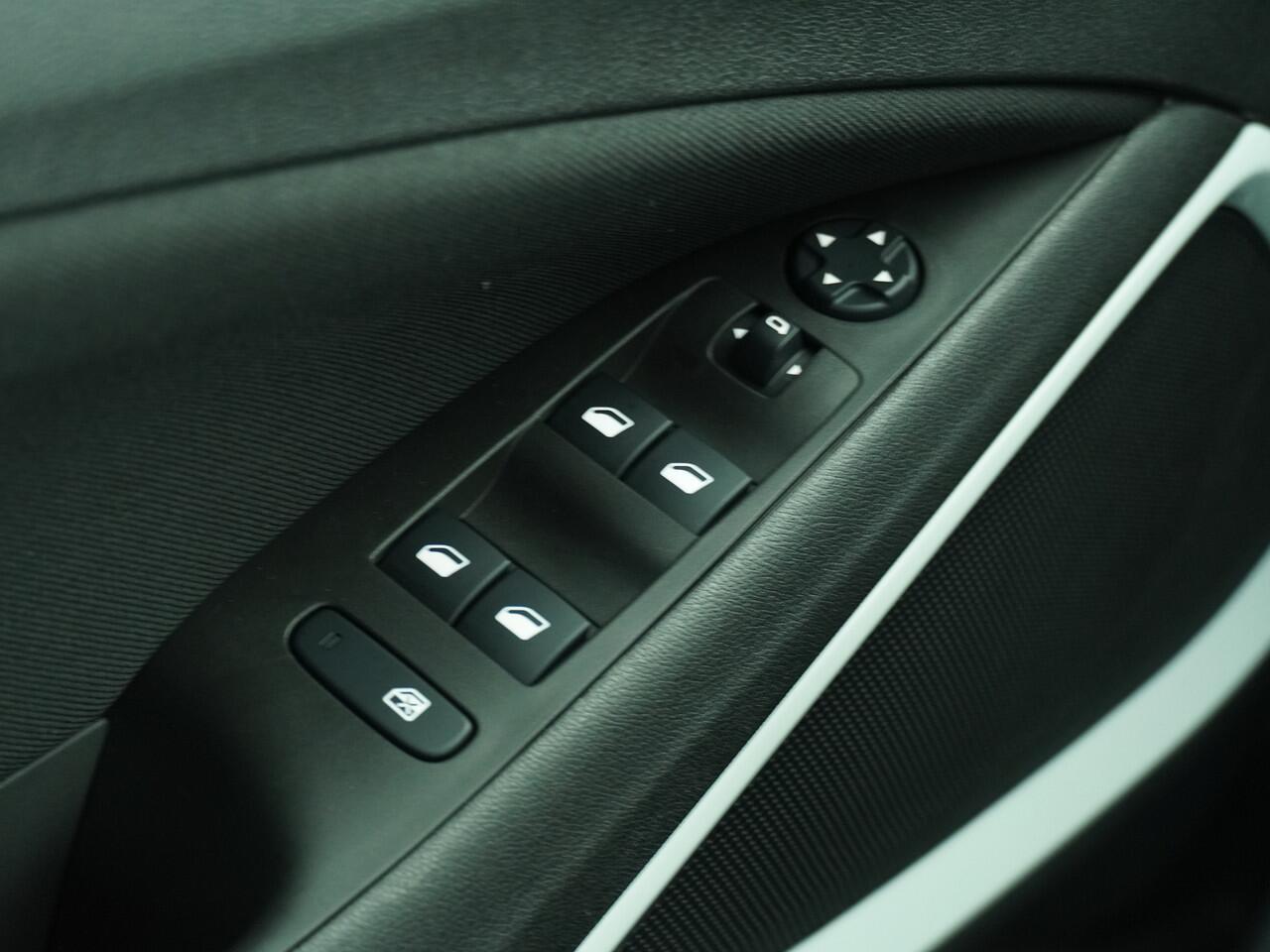 Opel Crossland X 1.2 Turbo Edition Airco / Cruise / LM Velgen / LED