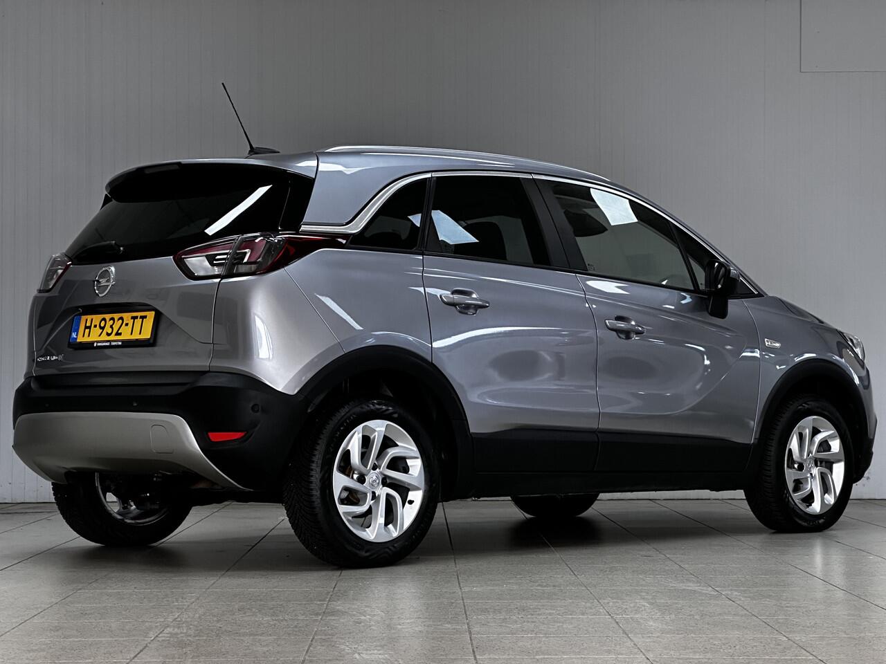 Opel Crossland X 1.2 Turbo Innovation /131PK! /Camera! /LED Koplampen /Apple + Android /DAB+! /KEYLESS GO /Lane Assist /Dodehoekdetectie /Navi /Climat /Cruise /Elek. pakket /Bluetooth /Regensensor /16"LMV /PDC V+A.