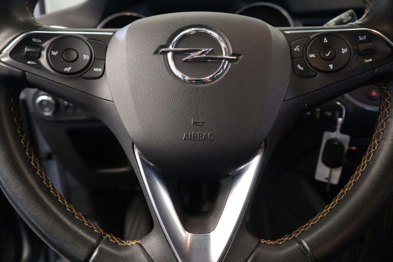 Opel Crossland X 1.2 Turbo Innovation Navigatie Trekhaak CruiseControl