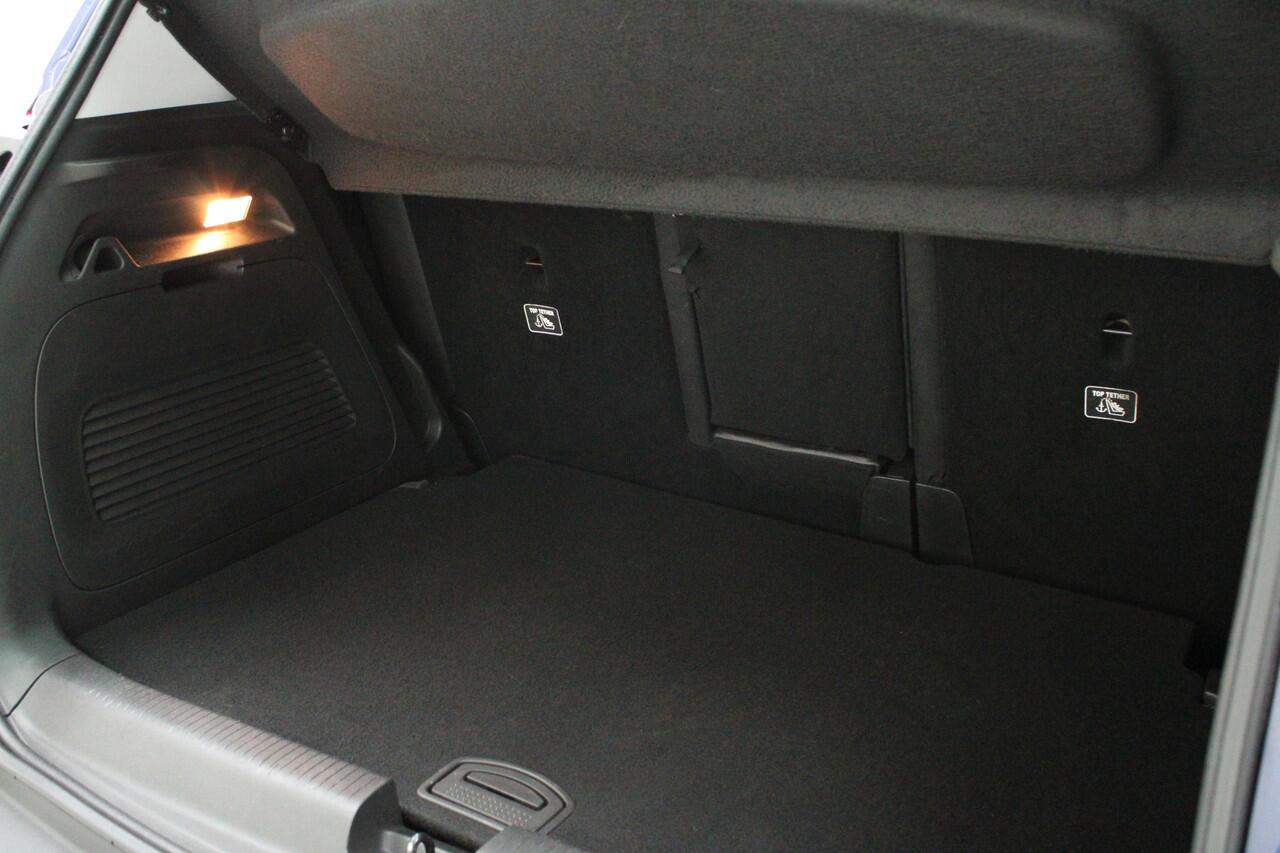 Opel Crossland X 1.2 T Innovation | Camera / 130pk / Navi Full Map / Keyless