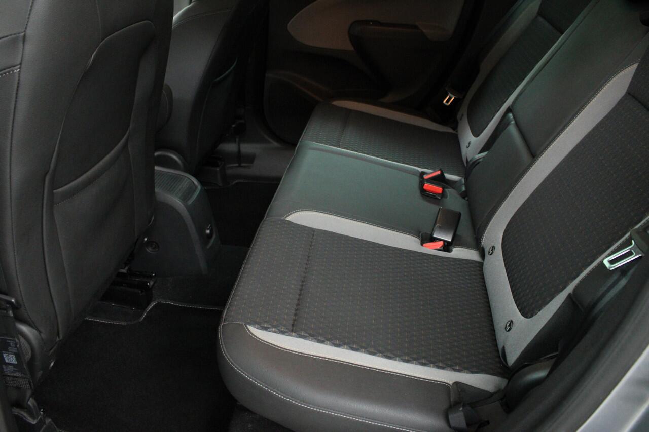 Opel Crossland X 1.2 Turbo Innovation | automaat | climate | pdc v/a+camera | carplay | dode hoek | verwarmde stoelen, stuur en vooruit | spiegels electr. inklapbaar | cruise | bluetooth