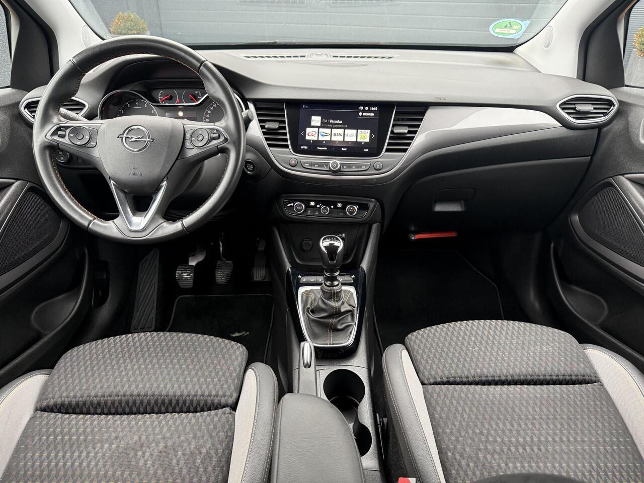 Opel Crossland X 1.2 Turbo Innovation 1e Eigenaar,110pk,Clima,Cruise,Carplay,Camera,PDC V+A,Navi,Elek ramen,D-riem v.v. in 2024,N.A.P,6 Bak,APK tot 04-2027