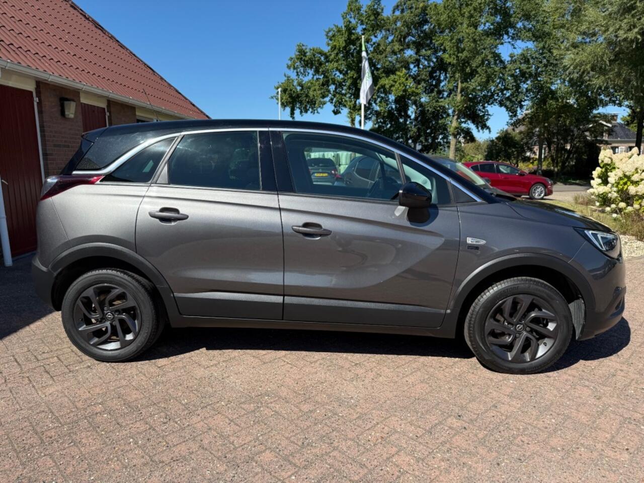Opel Crossland X 1.2 TURBO 120 JAAR EDITION 110 PK HOGE INSTAP en HOGE ZIT! SLECHTS 36.976 KM!
