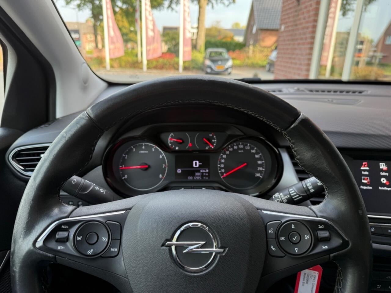 Opel Crossland X 1.2 T. Edition 110PK TREKHAAK / NAVI / AIRCO / CRUISE / PDC / LM