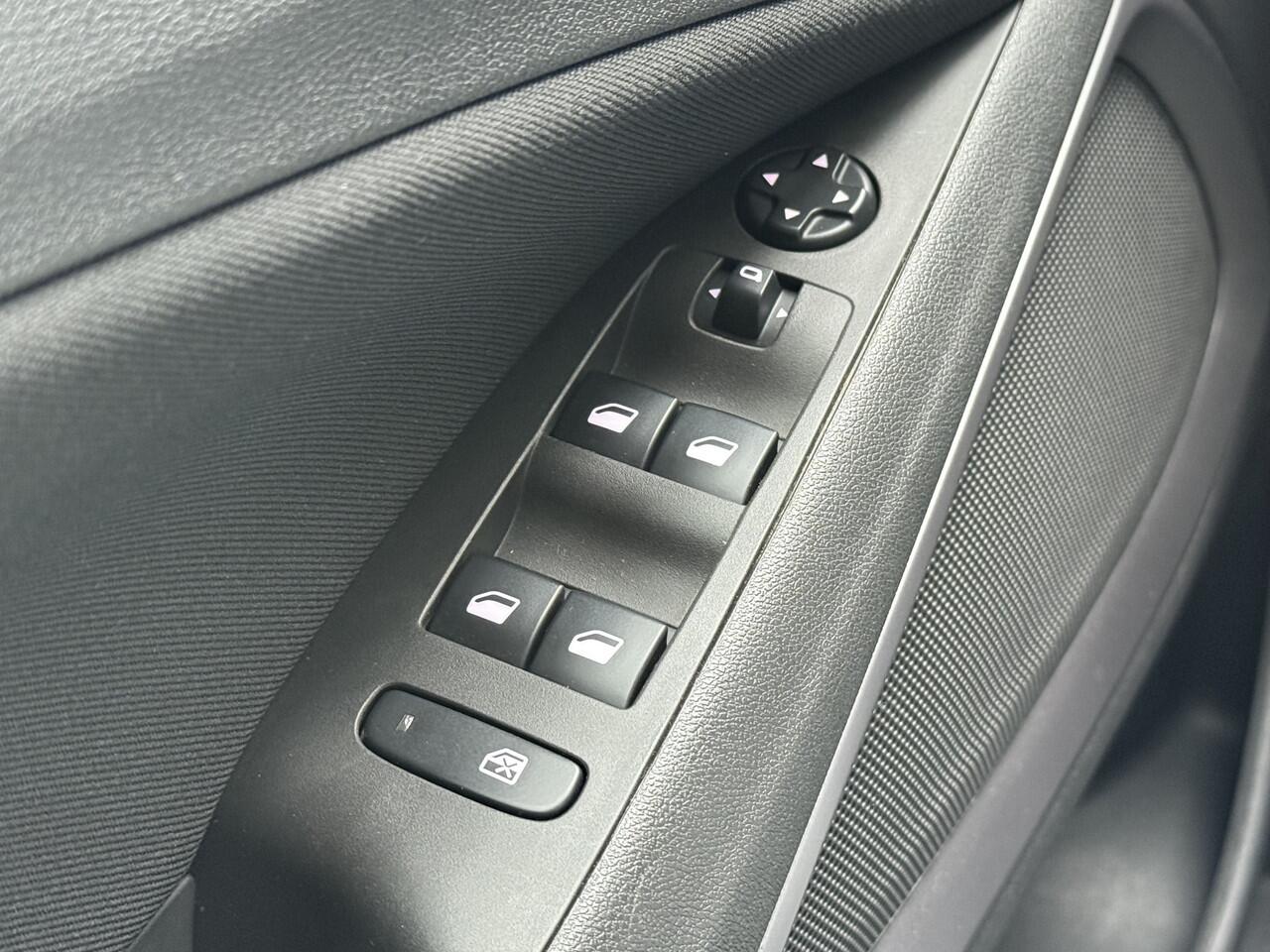 Opel Crossland X BWJ 2020 1.2 83 PK Innovation AIRCO | NAVI | CRUISE | BLUETOOTH | APPLE CAR. | ANDROID AUT. | PDC | ISOFIX | MULTIFUNCT. STUUR | LMV 16 INCH