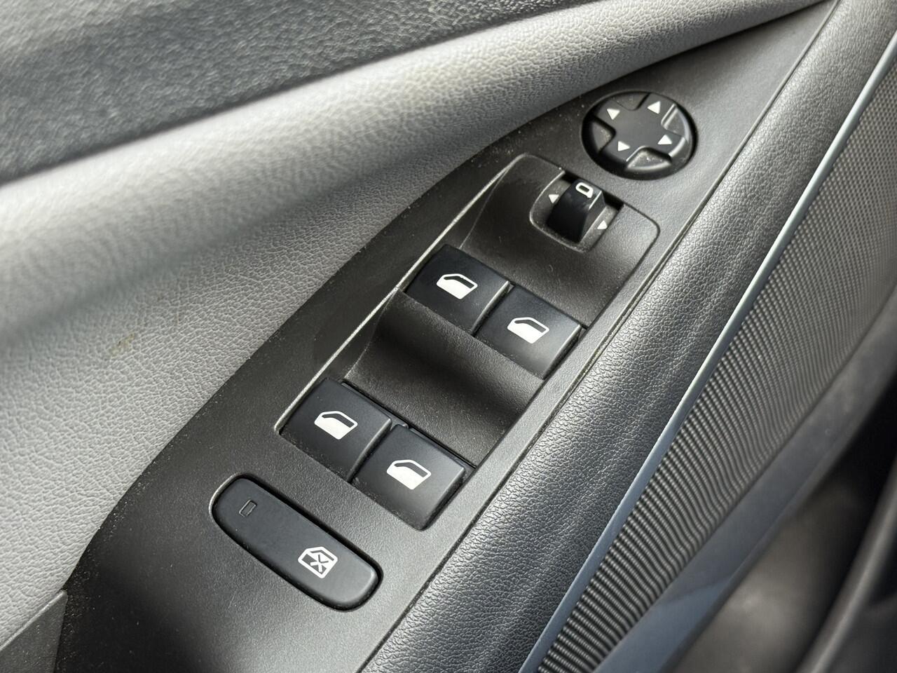 Opel Crossland X BWJ 2020 1.2 Turbo 111 PK Innovation TREKHAAK | FULL LED | KEYLESS | CAMERA | COMFORTSTOELEN | CARPLAY + ANDROID | NAVI | CLIMA | CRUISE | LMV | PDC