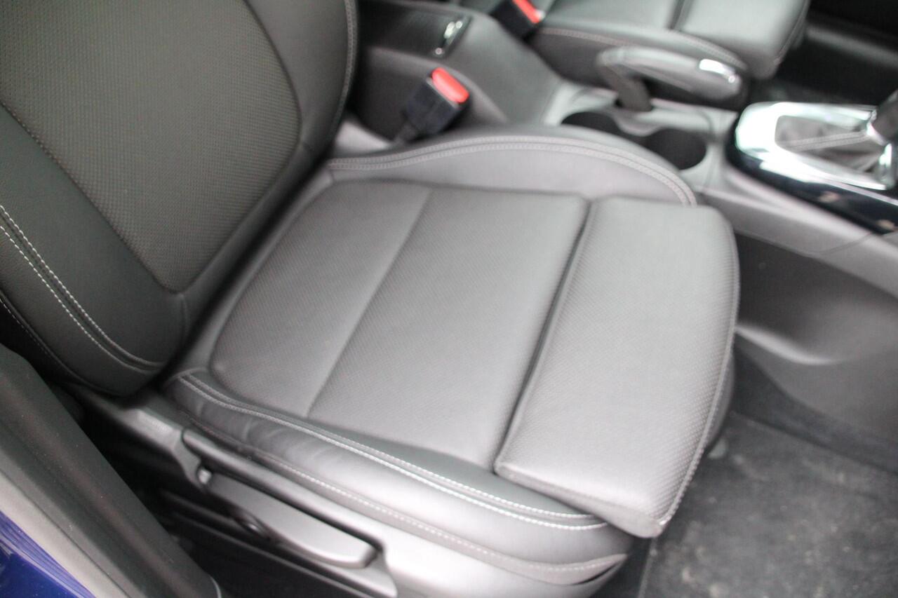 Opel Crossland X 1.2 Turbo 130pk Ultimate Automaat Leer Airco Navi Camera Carplay Uniek!