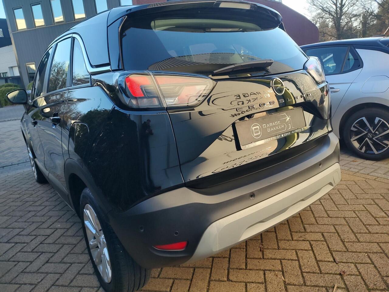 Opel Crossland X 1.2 Turbo Ultimate Elegance 130PK Navigatie Led 360-Camera Dodehoek-Detectie