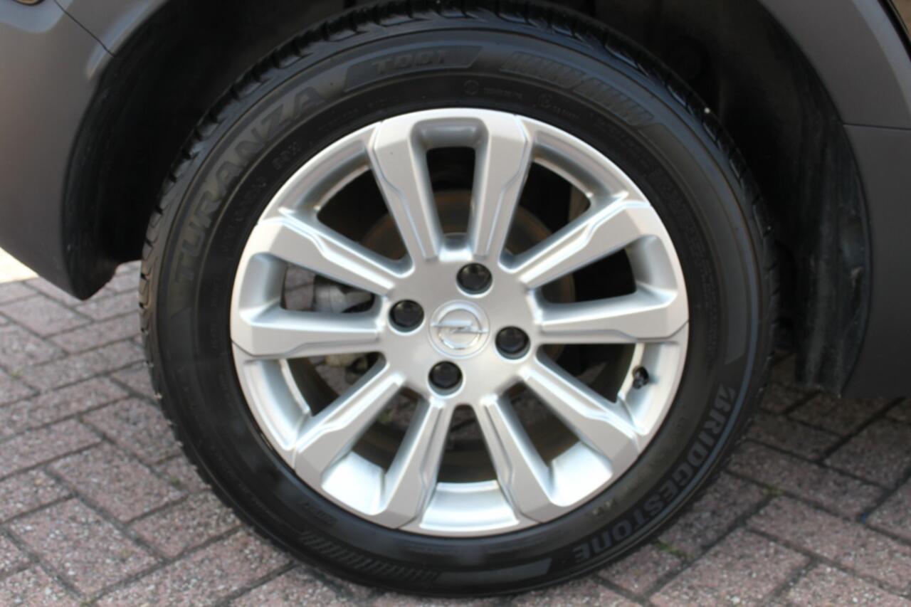 Opel Crossland 1.2 Turbo Elegance, navi, keyless, led verl, trekhaak.