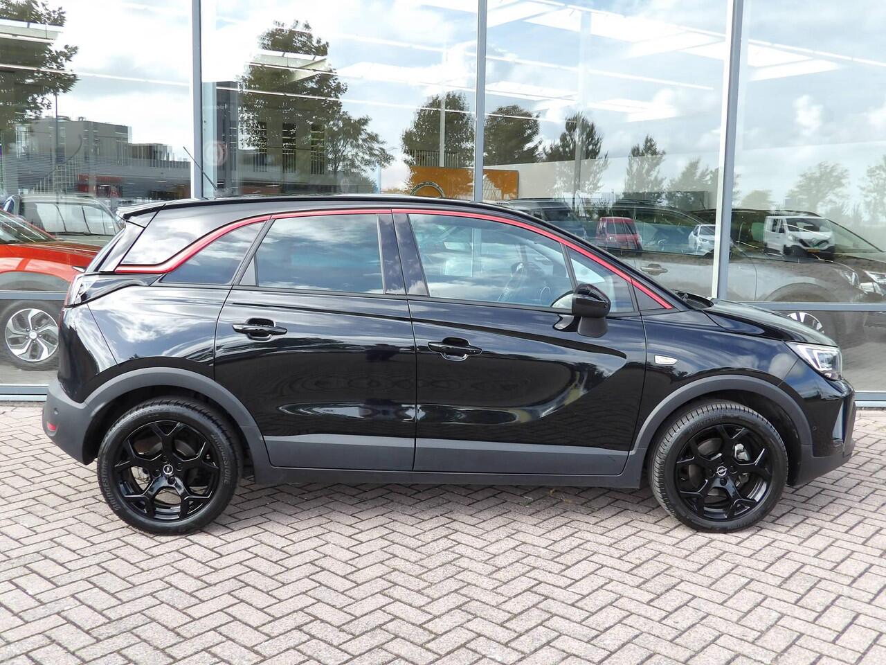 Opel Crossland 1.2 Turbo 110pk GS Airco Navi Camera Carplay Keyless Nieuwstaat