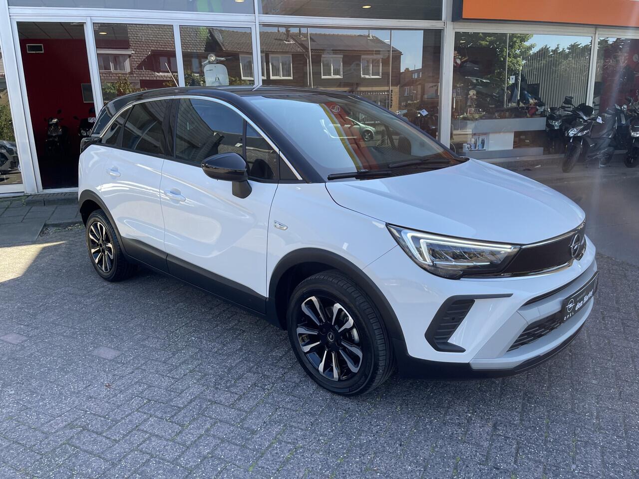 Opel Crossland 1.2 Turbo Elegance Achterbank verschuifbaar/Stoel en stuur verwarming.