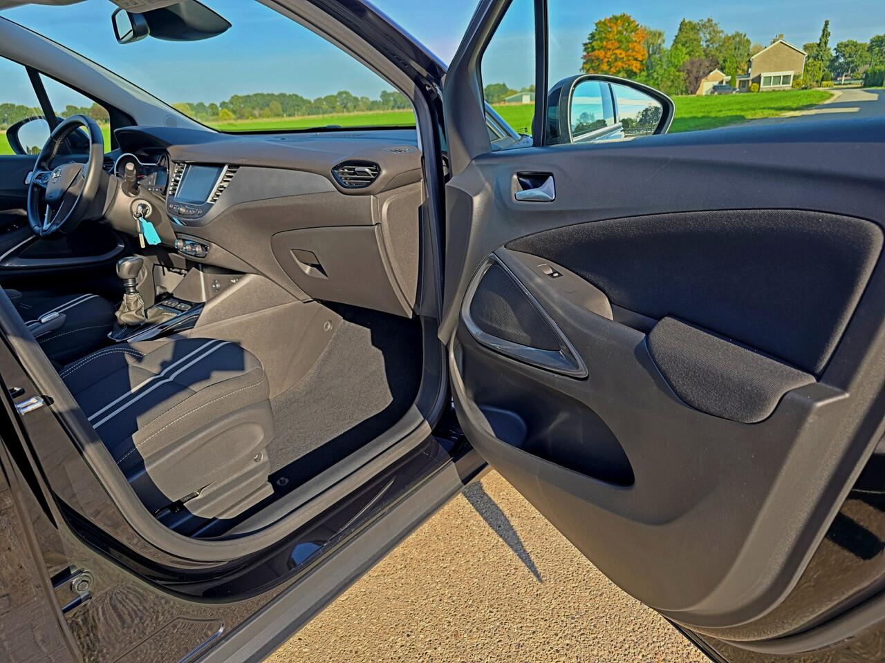 Opel Crossland 1.2 Turbo Elegance - 110 Pk - Euro 6 - Navi - ParkeerCamera - Cruise Control - AC