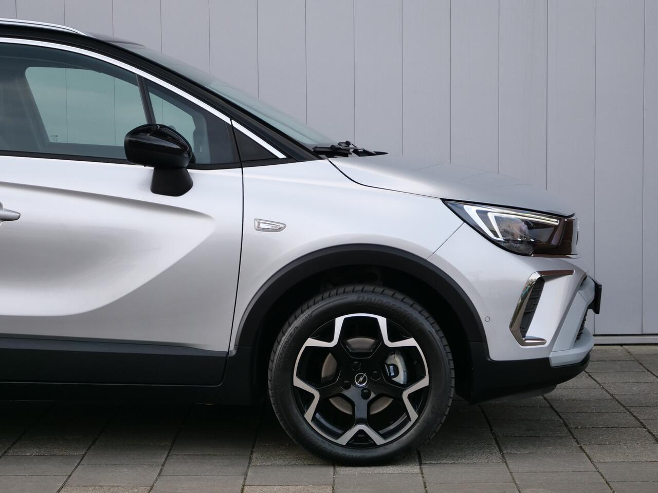 Opel Crossland 1.2 Turbo 110pk Ultimate Camera / Navigatie / Keyless / LED-koplampen