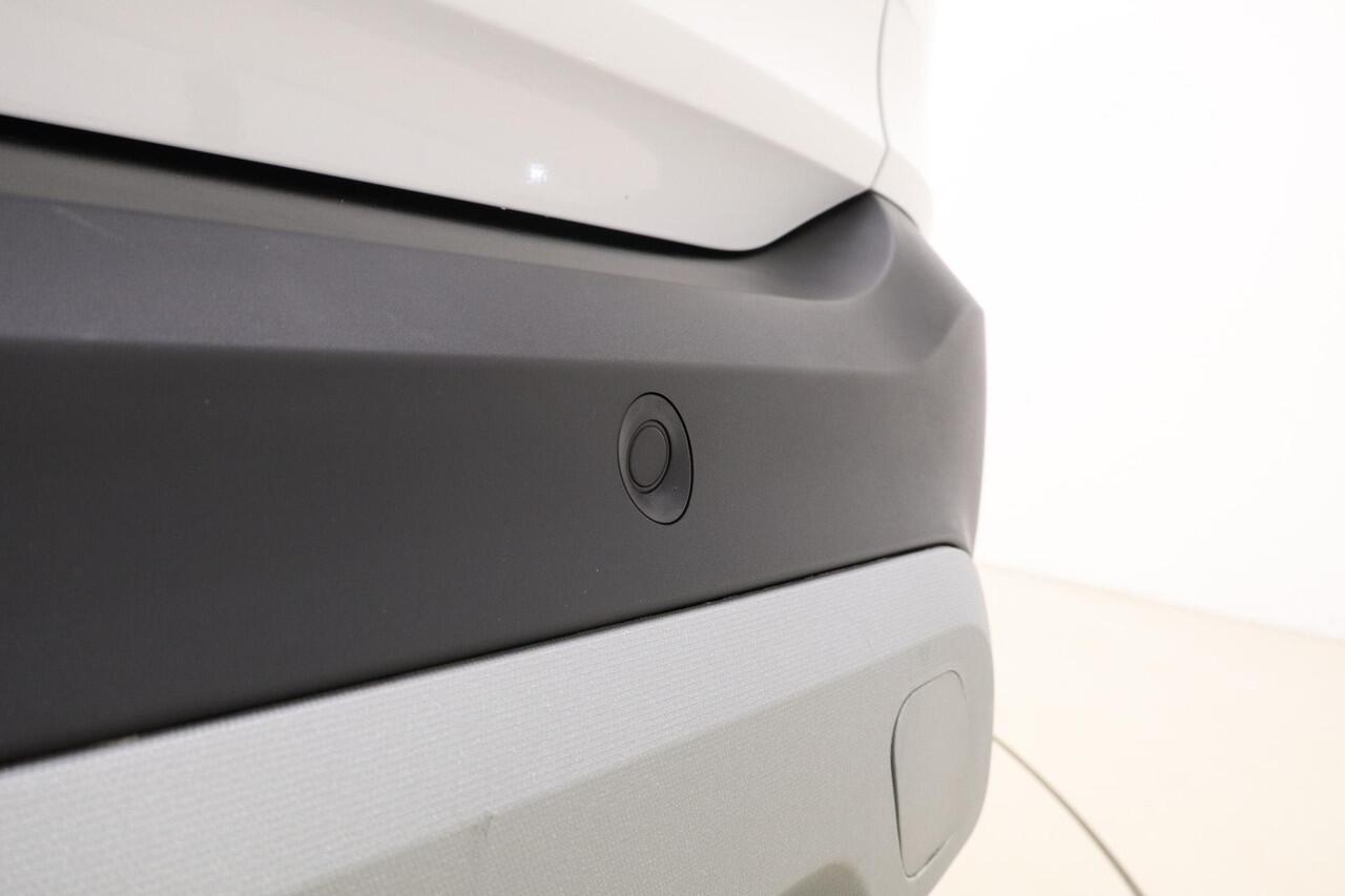 Opel Crossland Elegance 130 pk Automaat | Navigatie | Luxe Stoel | Verstelbare Achterbank | LM Velgen | Camera | Park Pilot | Hoge zit|