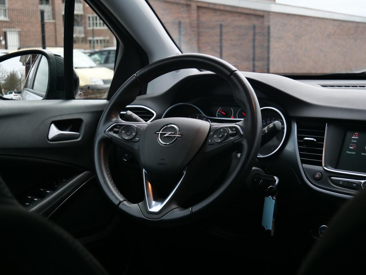 Opel Crossland 1.2 Turbo 130pk Level 3 AUTOMAAT LED-koplampen / Airco-ECC / Apple Carplay