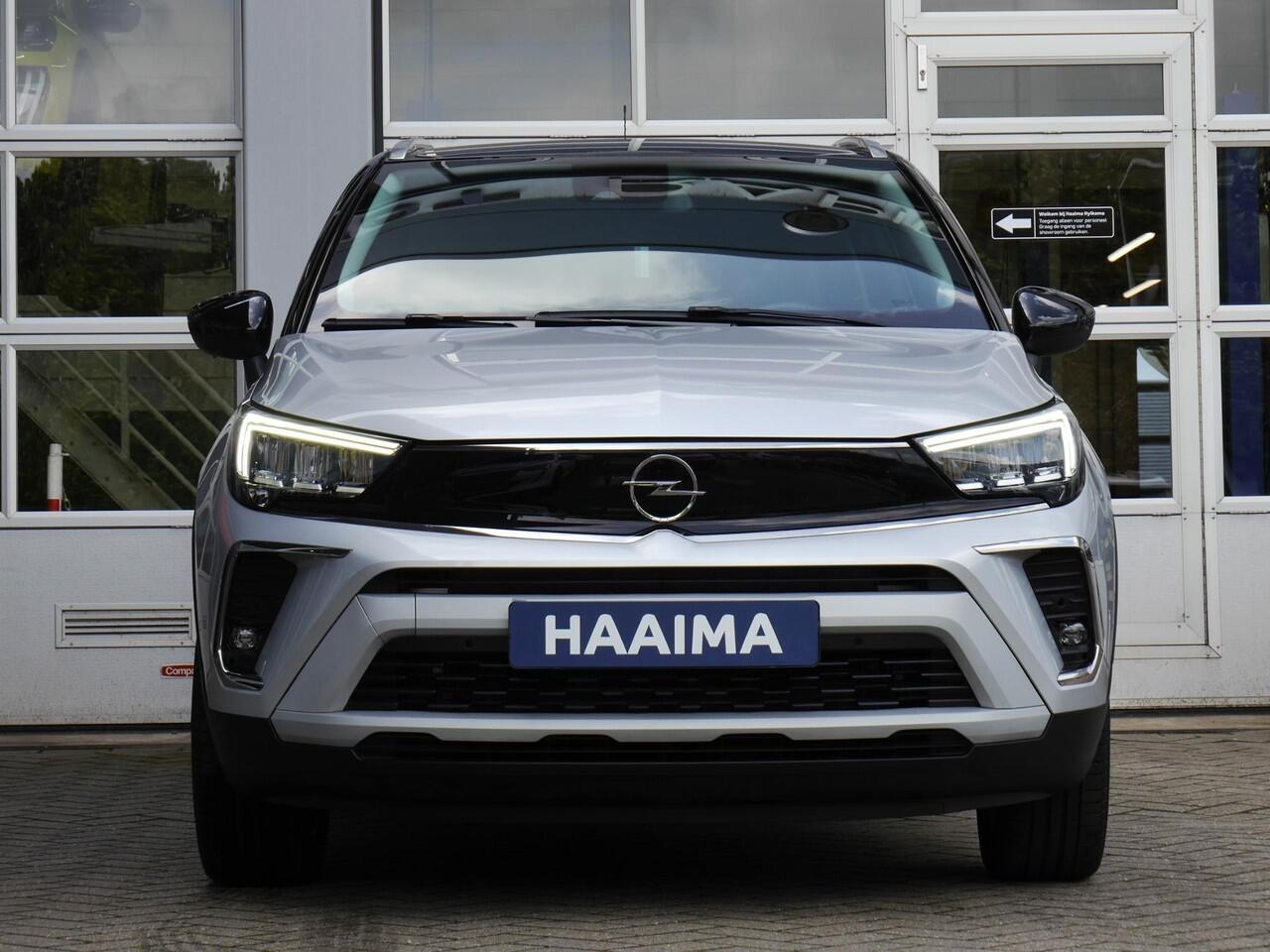 Opel Crossland 1.2 Turbo Ultimate Level 4 | Navigatie | Climate & Cruise Control | Achteruitrijcamera | Parkeersensoren | LMV | Beide stoelen in hoogte te verstellen | Led verlichting