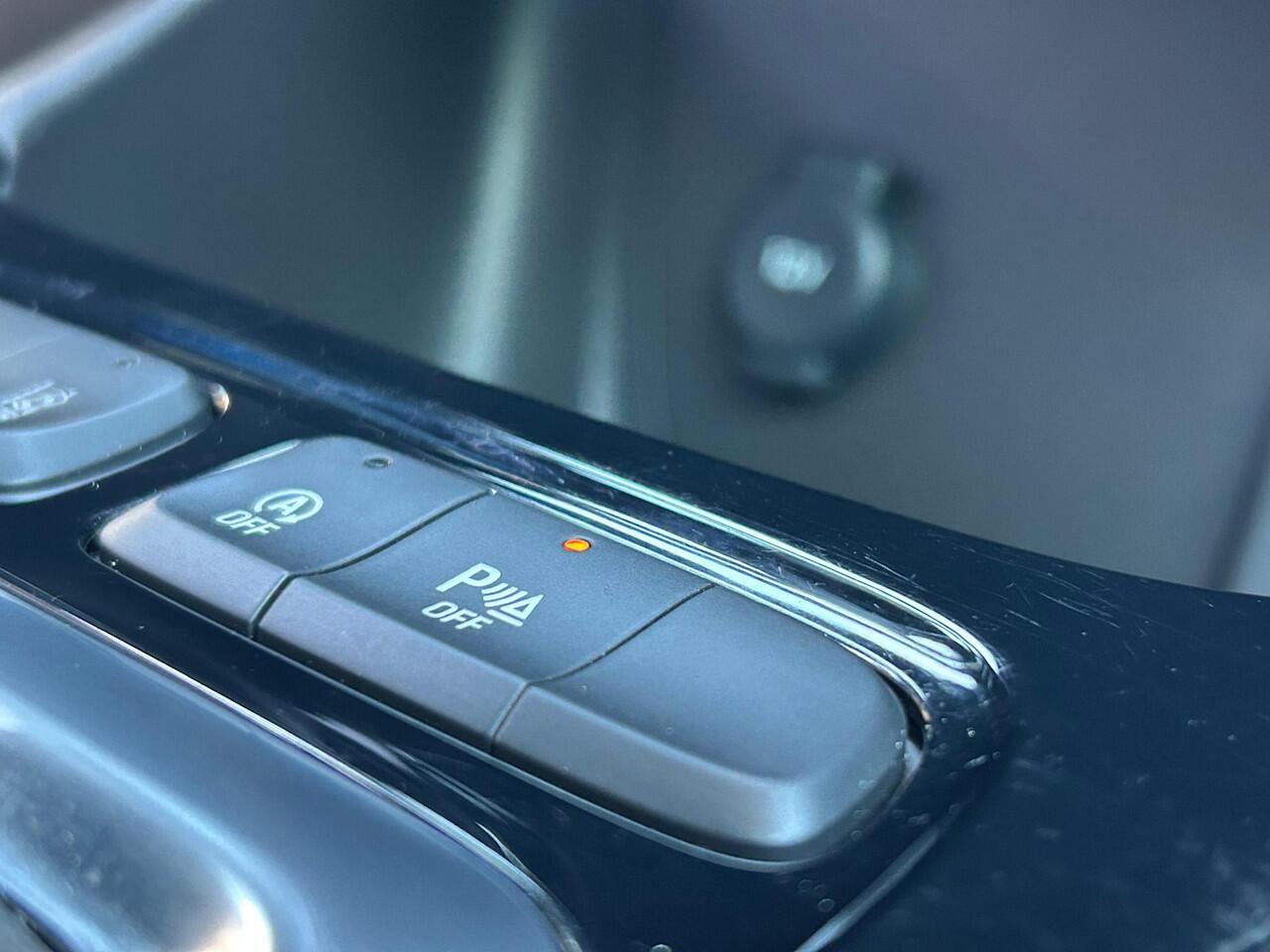 Opel Crossland 1.2 Turbo Elegance Automaat l Panoramadak l Camera l Navigatie l Carplay