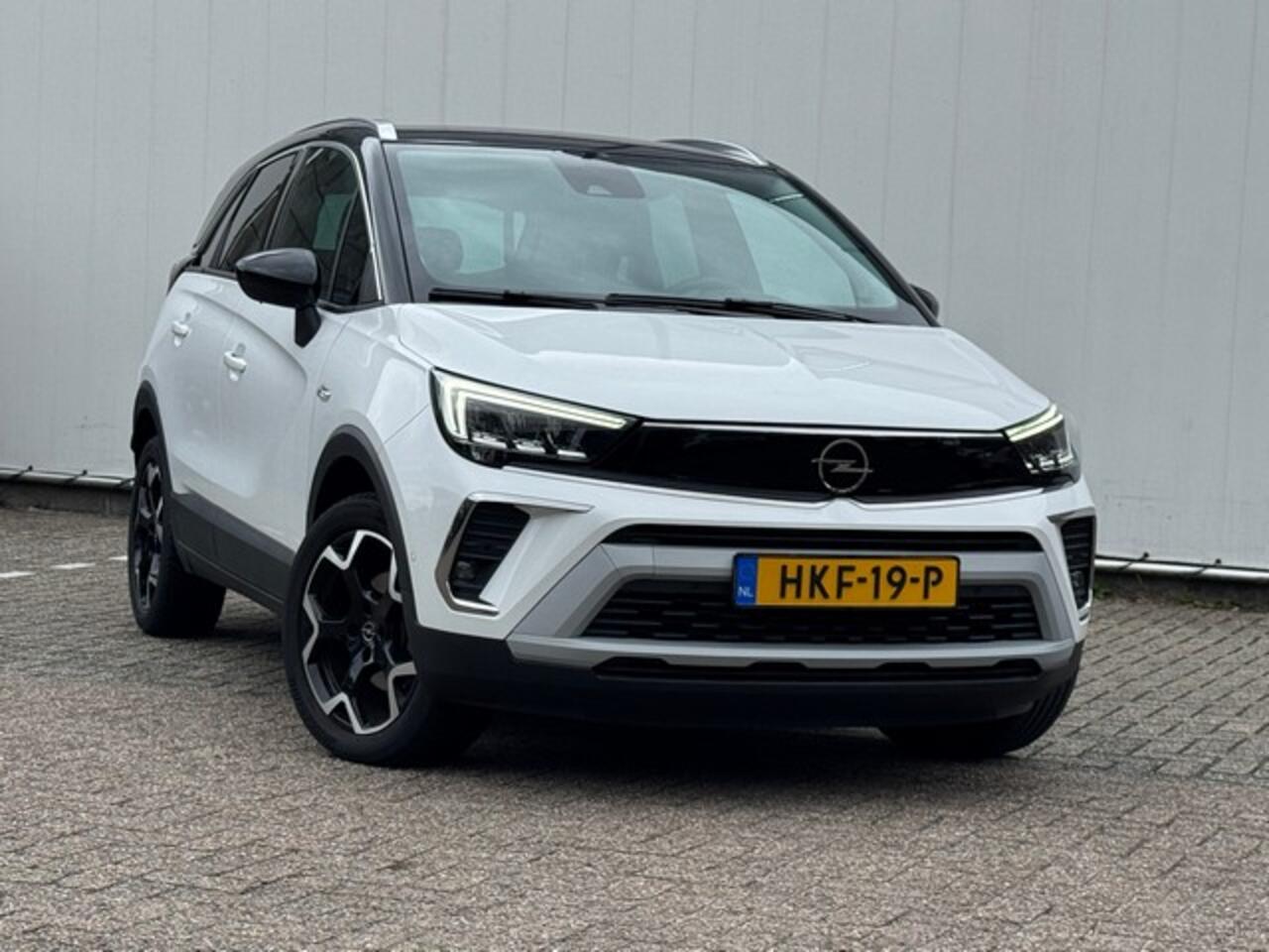 Opel Crossland 1.2 Turbo Ultimate Automaat met Navi/Camera, AGR met Alcantara, 17inch