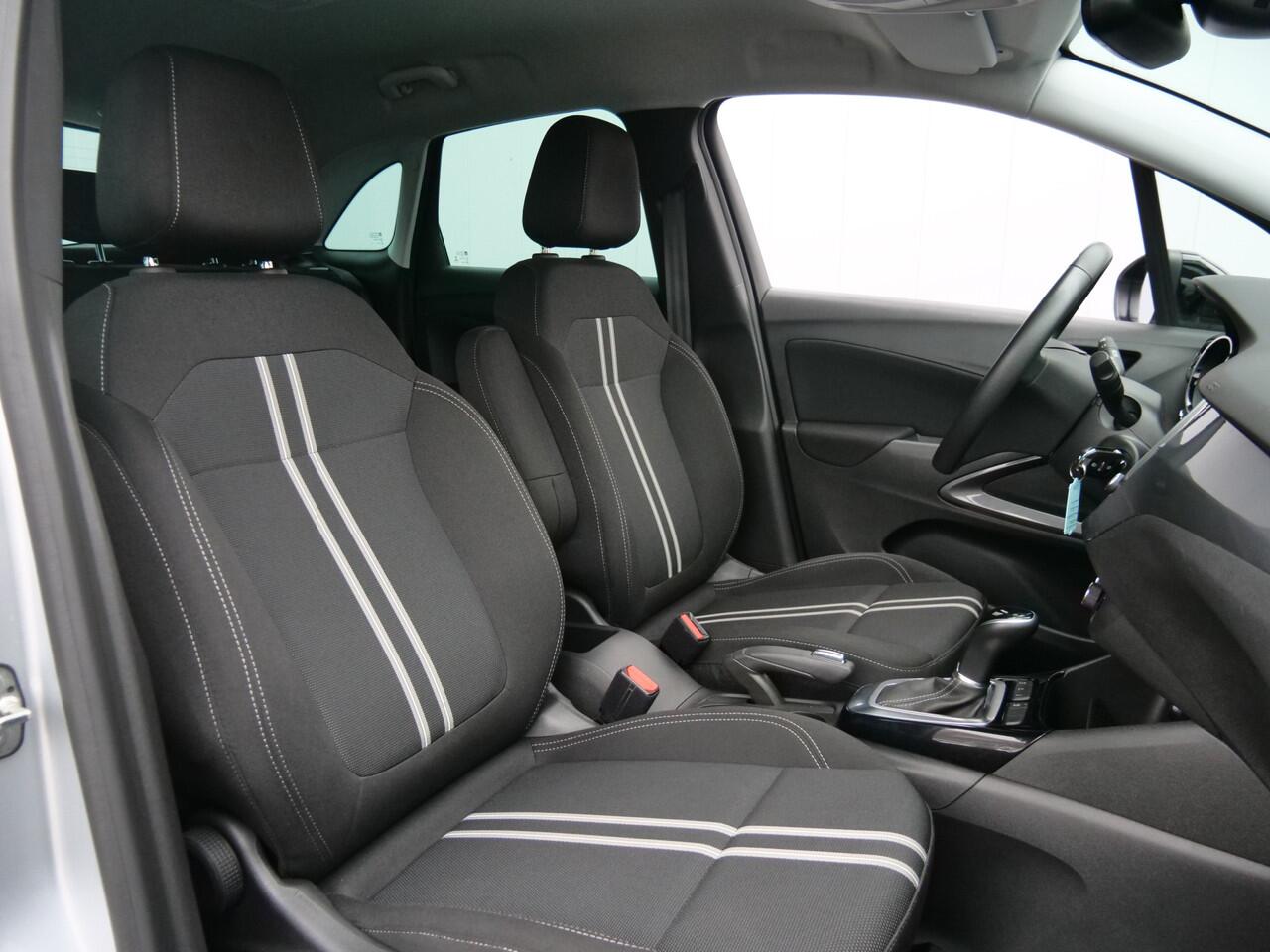 Opel Crossland 1.2 Turbo Elegance 130pk Automaat DAB / Apple Carplay / Climate control