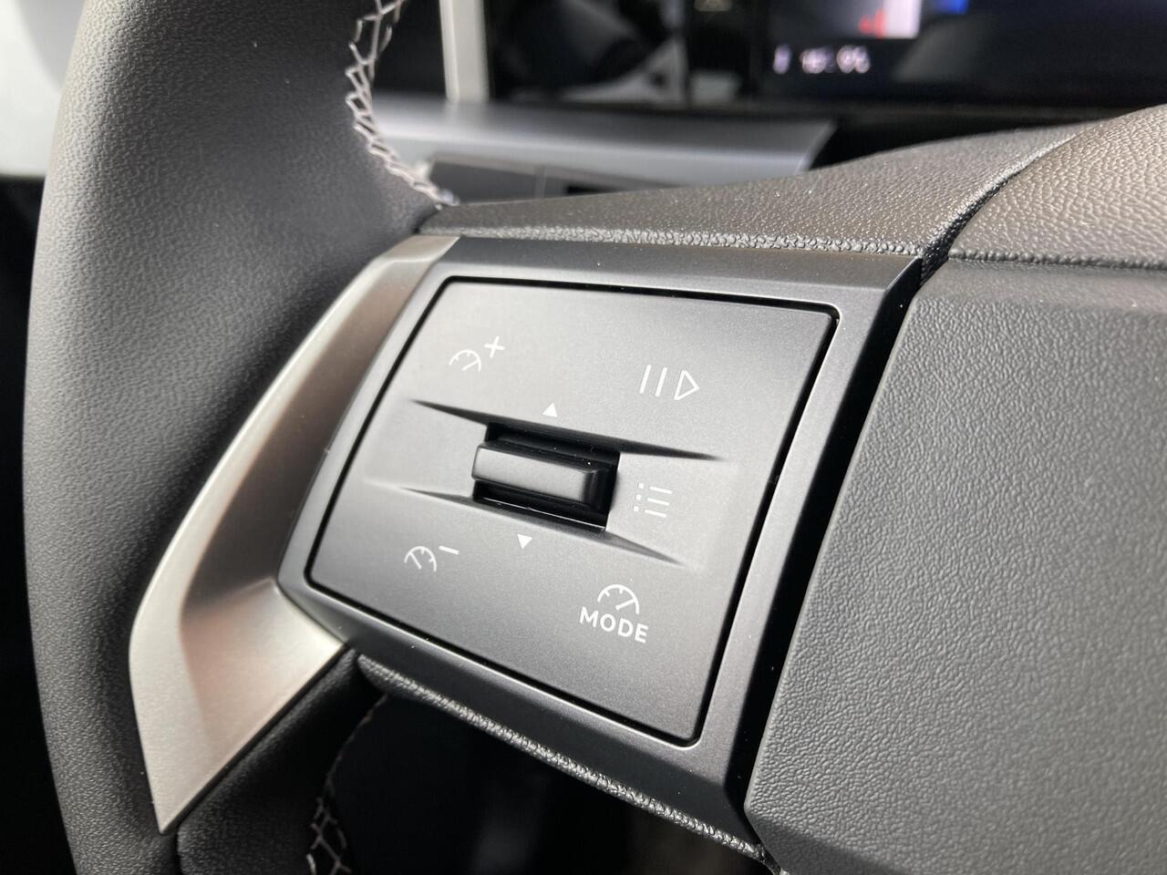 Opel FRONTERA Electric GS 44 kWh | NIEUW | DIRECT LEVERBAAR | Navigatie | Achteruitrijcamera | Cruise Control | Parkeersensoren | Stoel- stuurwiel- voorruitverwarming | Zwart dak