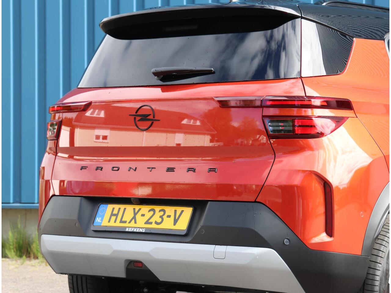 Opel FRONTERA Electric GS 44 kWh | 11 Boordlader | Stoel, stuur & voorruit verwarming | 130° Camera | Ergonomische voorstoelen | Apple Carplay/ Android Auto | Navigatie | 17"LM Velgen | Cruise Control