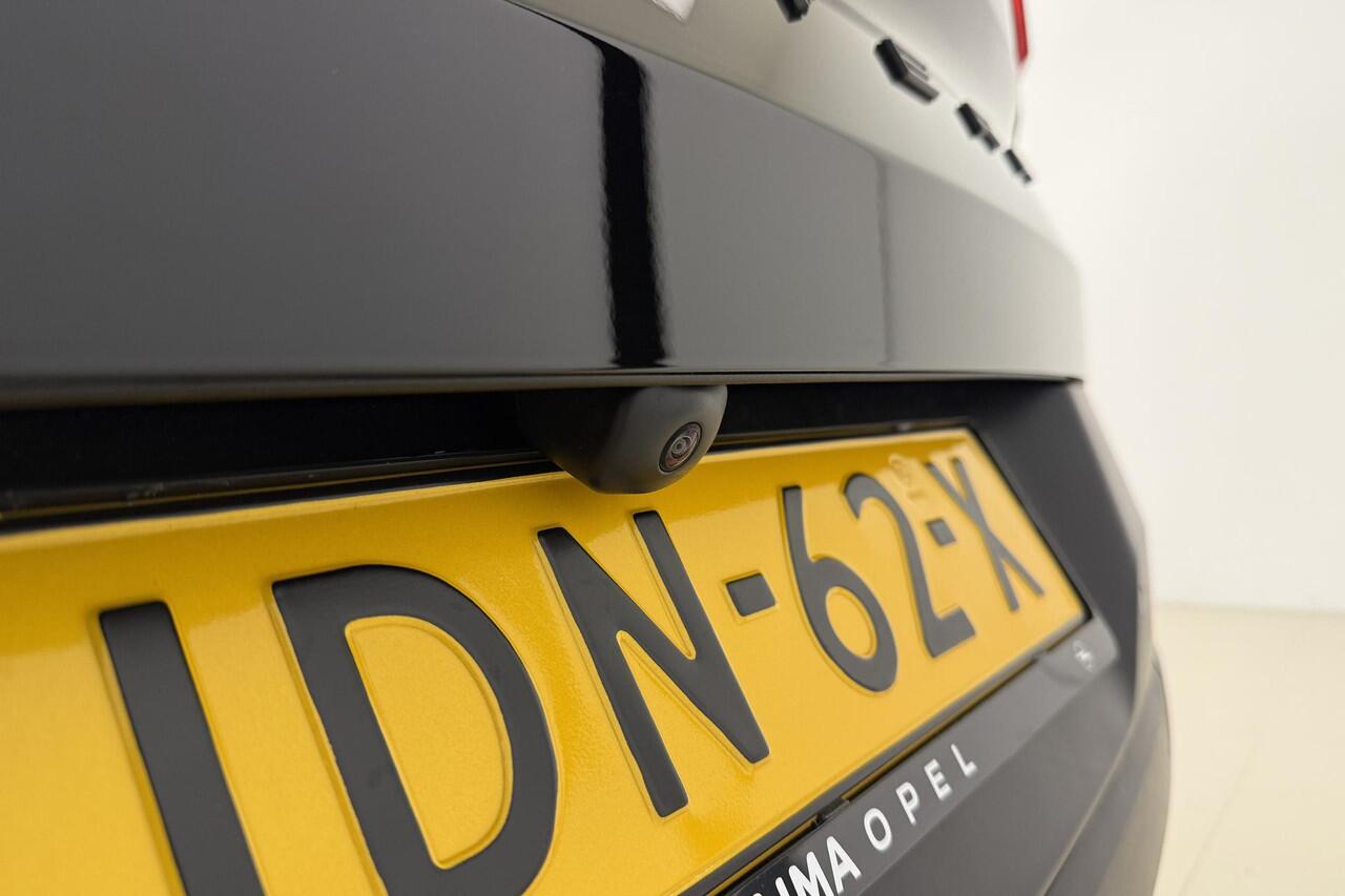 Opel FRONTERA Electric Edition 44 kWh Navigatie | Camera | Led koplampen | Parkeersensoren achter | Apple carplay