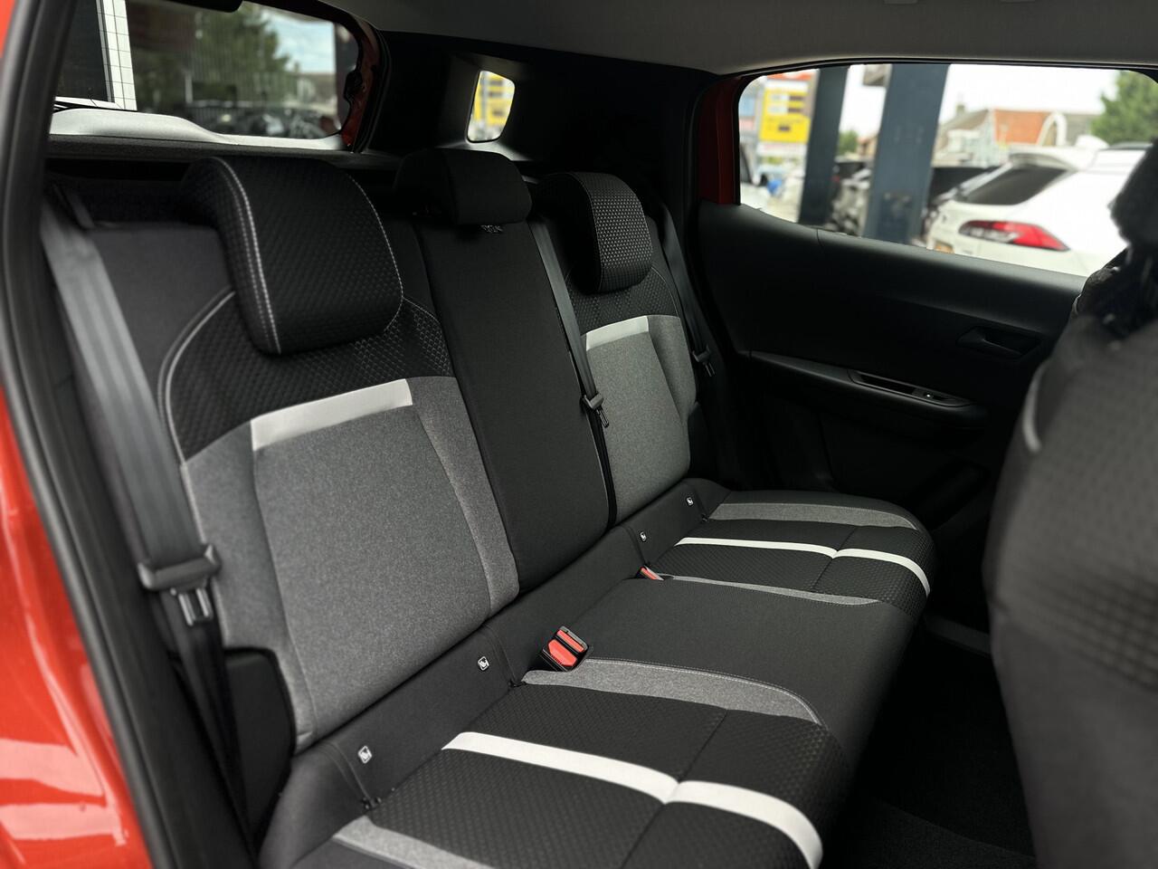 Opel FRONTERA 1.2 Turbo Hybrid Edition 145pk 1250kg TREKGEWICHT Automaat / Stoel stuur verwarming / Navi+camera / ECC.