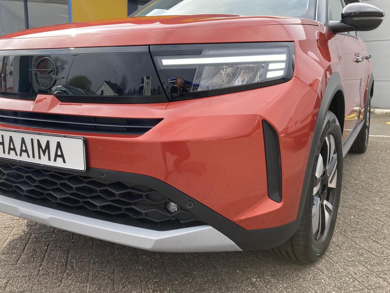 Opel FRONTERA Electric GS 44 kWh | NIEUW | DIRECT LEVERBAAR | Navigatie | Achteruitrijcamera | Cruise Control | Parkeersensoren | Stoel- stuurwiel- voorruitverwarming | Zwart dak
