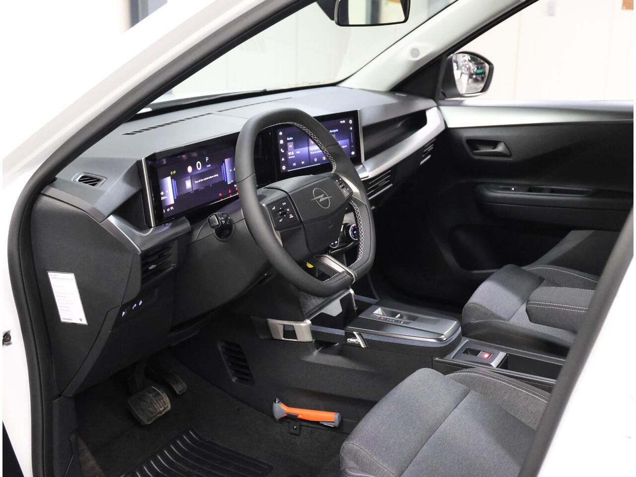 Opel FRONTERA 1.2 Turbo Hybrid Edition | Incl. ¤2.401,- Korting! | AppleCarplay/AndroidAuto | Camera | Parkeersensoren | Navigatie | Cruise Control | LED | Draadloos opladen |