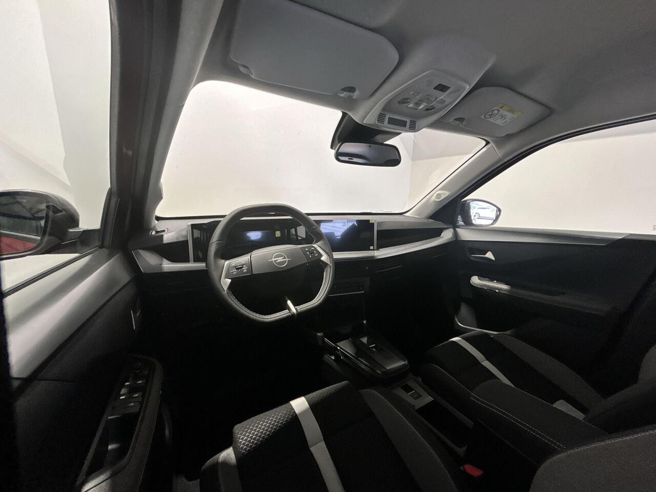 Opel FRONTERA Electric GS 44 kWh | Voorraad | Comfort pakket | Verwarmde stoelen & voorruit | Verwarmd stuurwiel | Dealerprijs ¤ 32.999 rijklaar, dus ¤ 5.599,- korting!