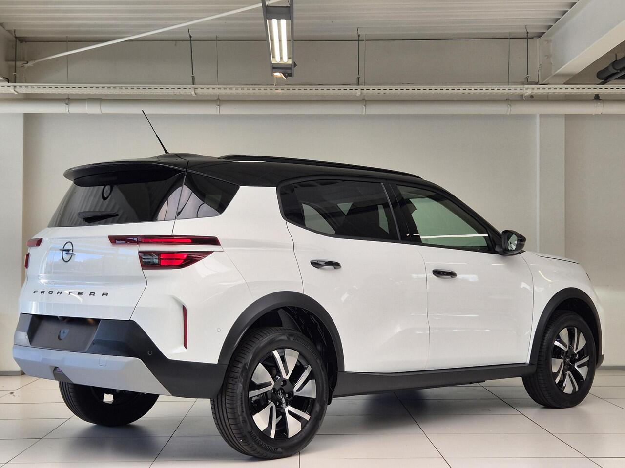 Opel FRONTERA Electric GS 44 kWh | Navigatie | Achteruitrijcamera | Stoel/Stuurverwarming | Apple Carplay/ Android Auto (Draadloos) |