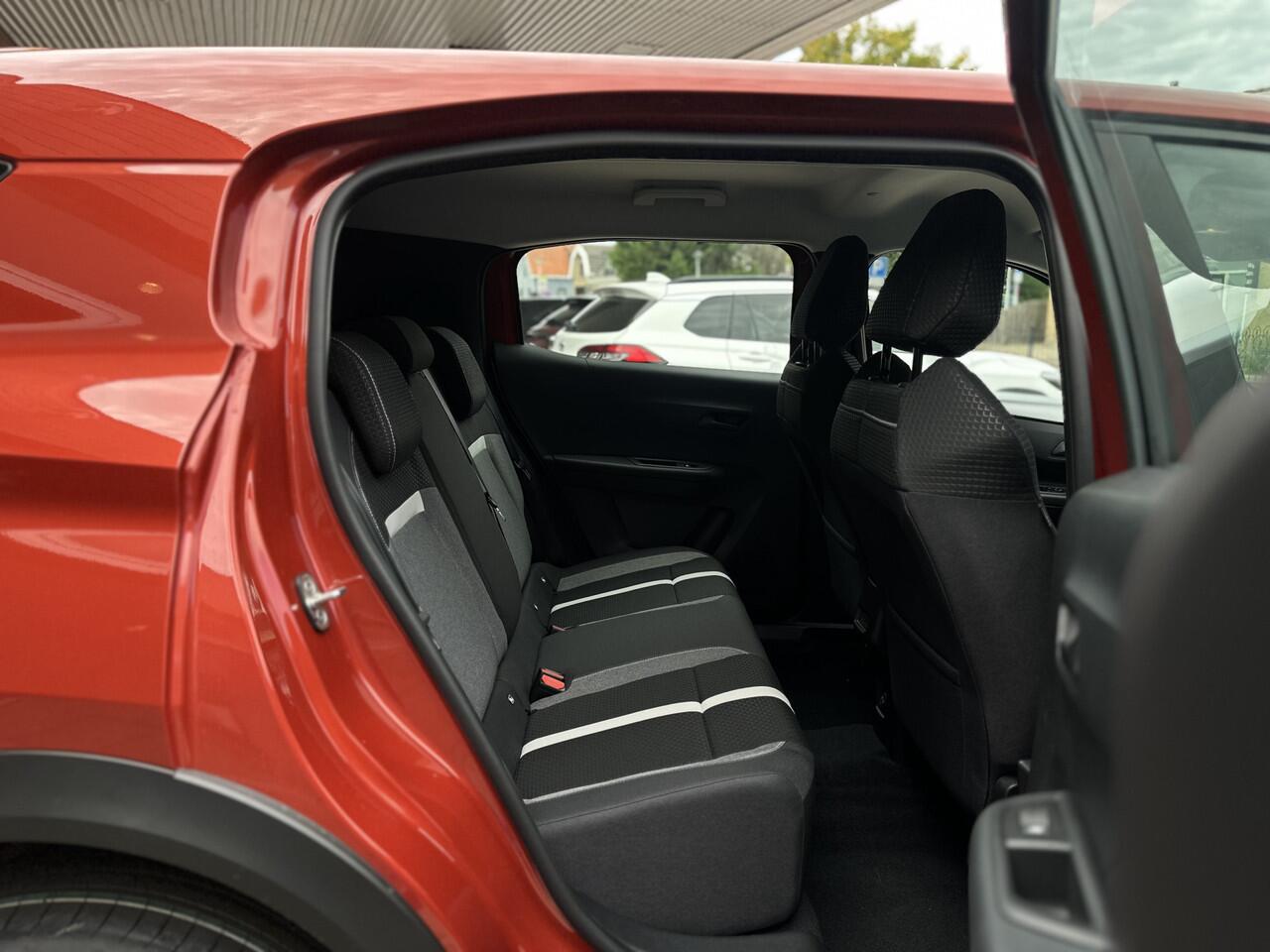 Opel FRONTERA 1.2 Turbo Hybrid Edition 145PK Automaat / Stoel stuur verwarming / Navi+camera / ECC.