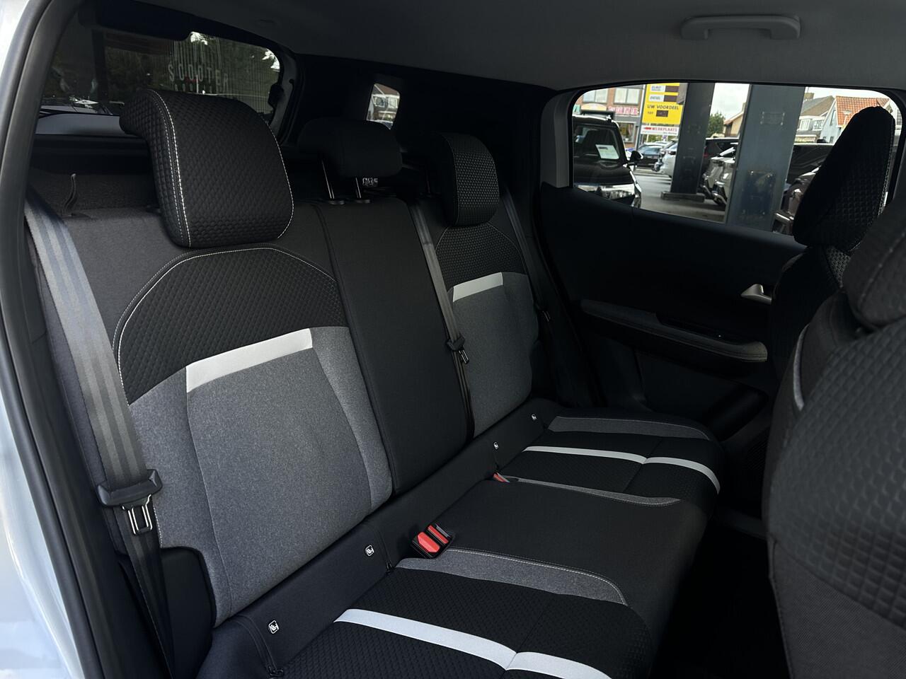 Opel FRONTERA 1.2 Turbo Hybrid GS Navi/Camera /stoel+stuur en Voorruitverwarming.