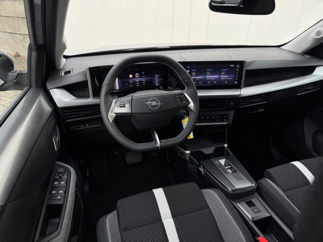 Opel FRONTERA 1.2 Turbo Hybrid GS 7Persoons met Navi/Camera, AGR-stoelen, Direct rijden!!