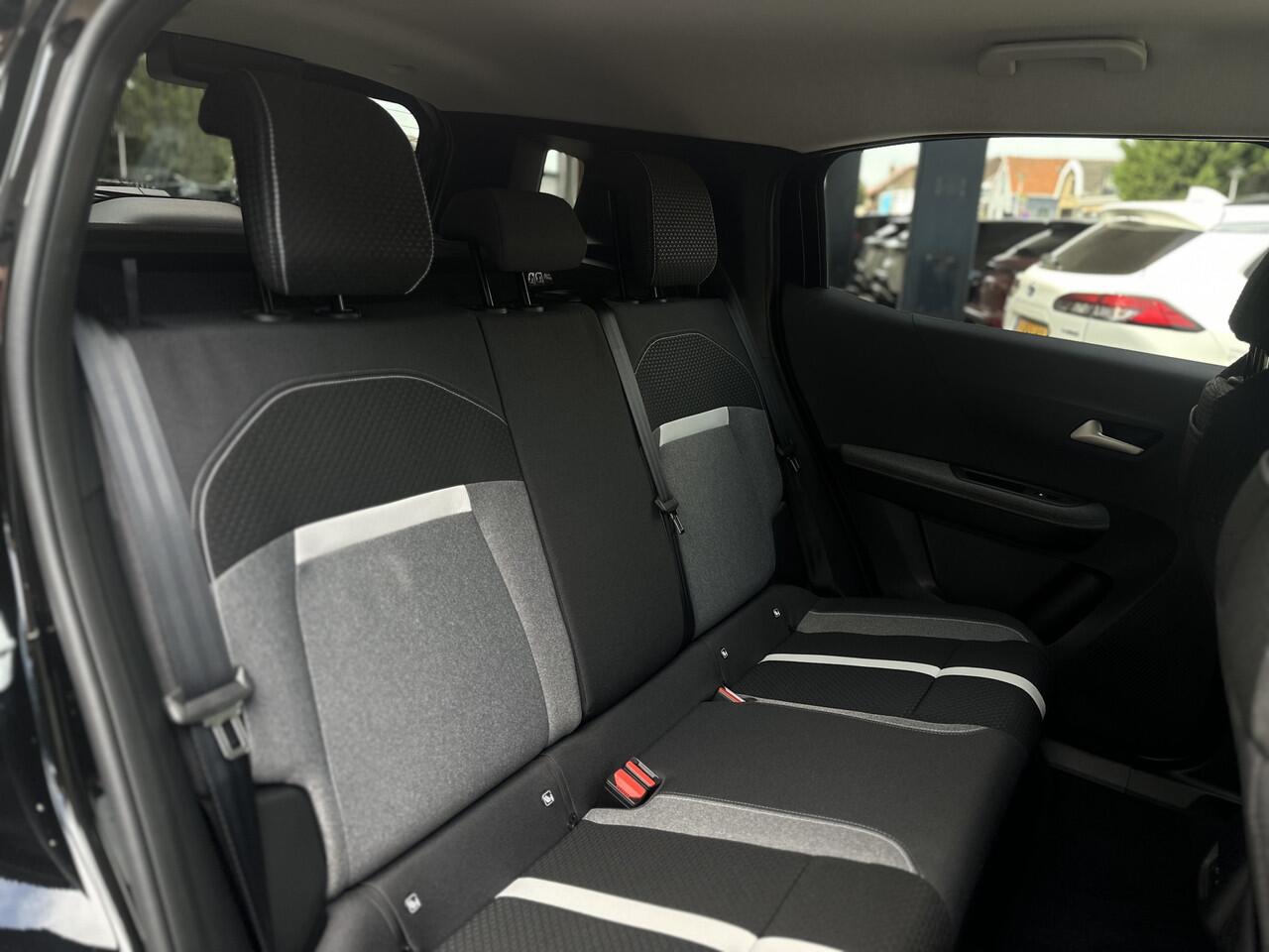 Opel FRONTERA 1.2 Turbo Hybrid GS 145pk 1250kg TREKGEWICHT Automaat / Stoel stuur verwarming / camera / ECC.