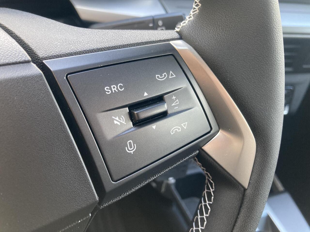 Opel FRONTERA Electric Edition 44 kWh | DEMO | Navigatie | Achteruitrijcamera | Stoel + stuurwielverwarming | Cruise Control | Voorruitverwarming |