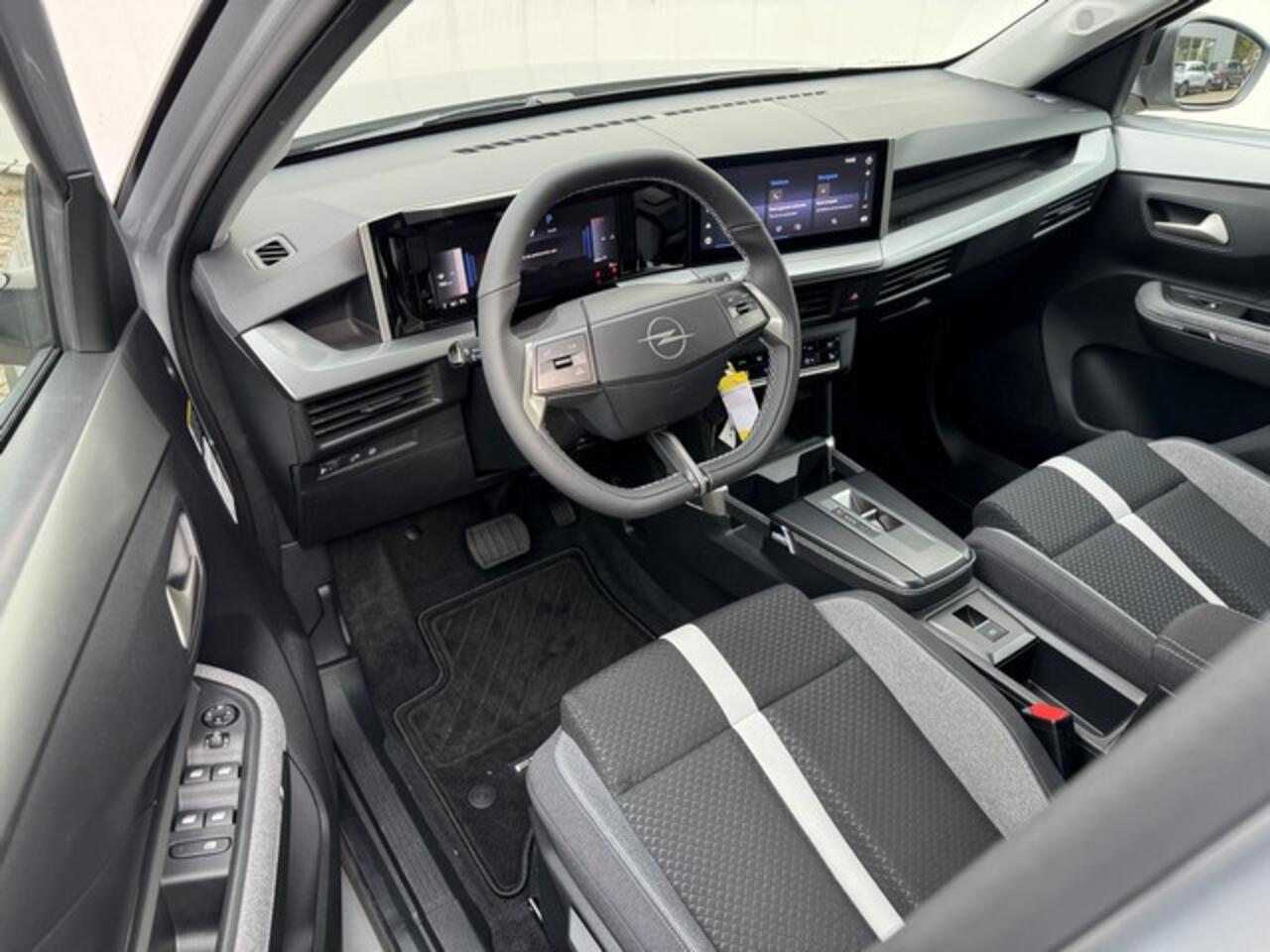 Opel FRONTERA 1.2 Turbo Hybrid GS 7Persoons met Navi/Camera, AGR-stoelen, Direct rijden!!