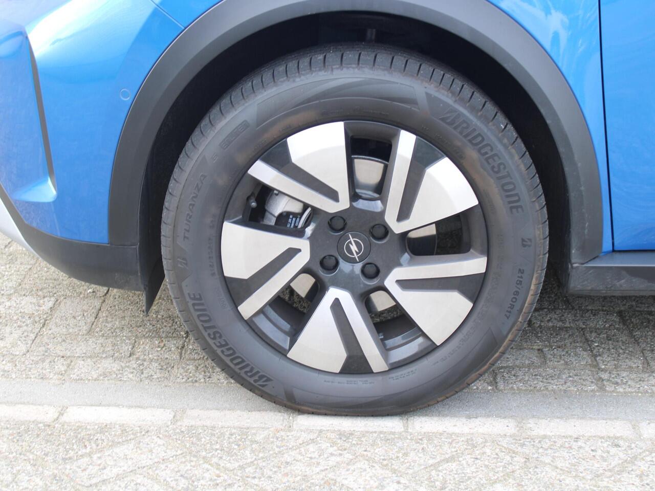 Opel FRONTERA 1.2 Turbo Hybrid GS 7p. | APPLE CARPLAY |