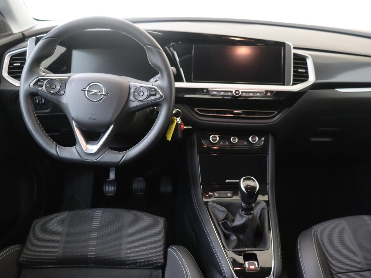 Opel Grandland 1.2 Turbo Level 4 GS | Carplay | Clima | Camera | Afneembare Trekhaak |