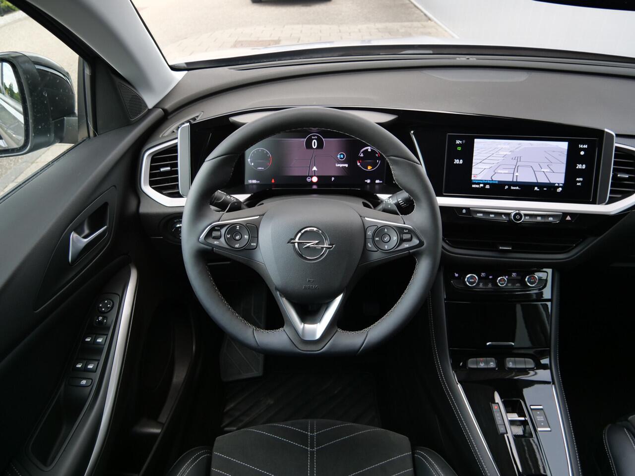 Opel Grandland 1.2 Turbo 130pk Ultimate Automaat Navigatie / LED / Camera / 19 Inch