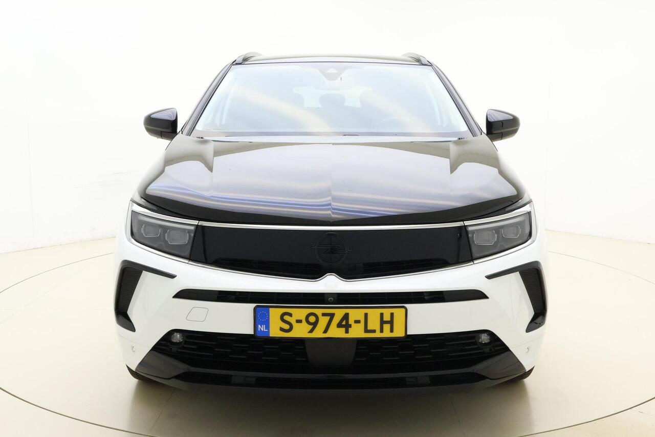 Opel Grandland 1.6 Turbo Plug-In Hybrid 300pk 4x4 GSe | Adaptive Cruise Control | 360° Camera | Stoelverwarming | Elektrische achterklep | Night Vision | Camera | 19'' LM Velgen