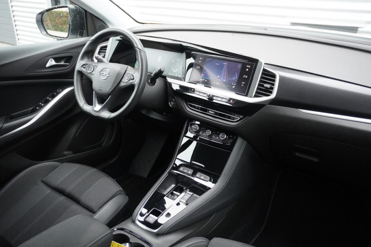 Opel Grandland 1.6 Turbo Hybrid GS / Camera / Winterpakket / Adaptive cruise / AGR-stoelen