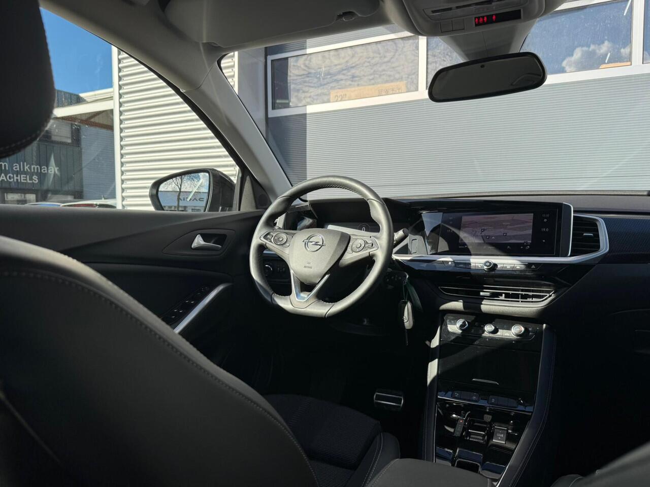 Opel Grandland 1.2 Turbo GS Line |Stoel/Stuurverw. |Camera |Navi |DAB