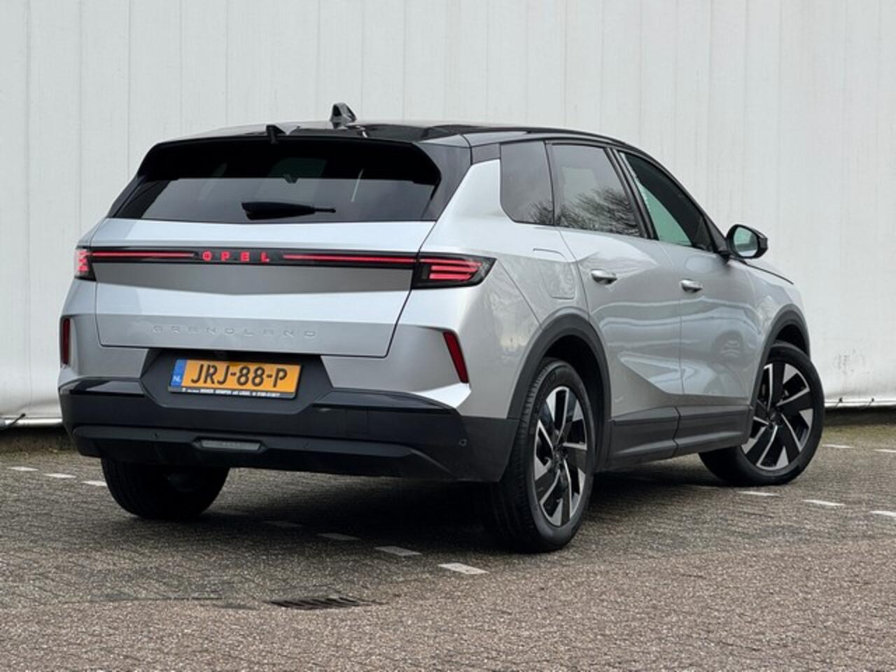 Opel Grandland 1.2 Turbo 145PK Hybrid GS met Navi/Camera, Winterpakket, AGR, 19inch, Full LED