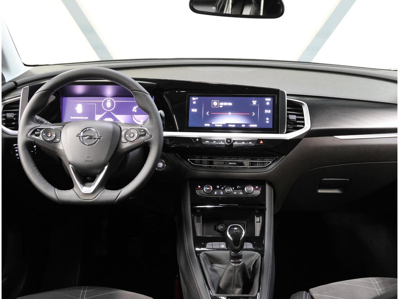 Opel Grandland 1.2 130PK Turbo GS | 1ste eigenaar | AppleCarPlay/AndroidAuto | Alcantara/LEER | Climate Control | Cruise Control | Navigatie | 360'Camera | AGR-stoelen | Keyless Entry/Start | LED Koplampen | Privacy Glass | Electrische achterklep | Isofix | Armsteun |