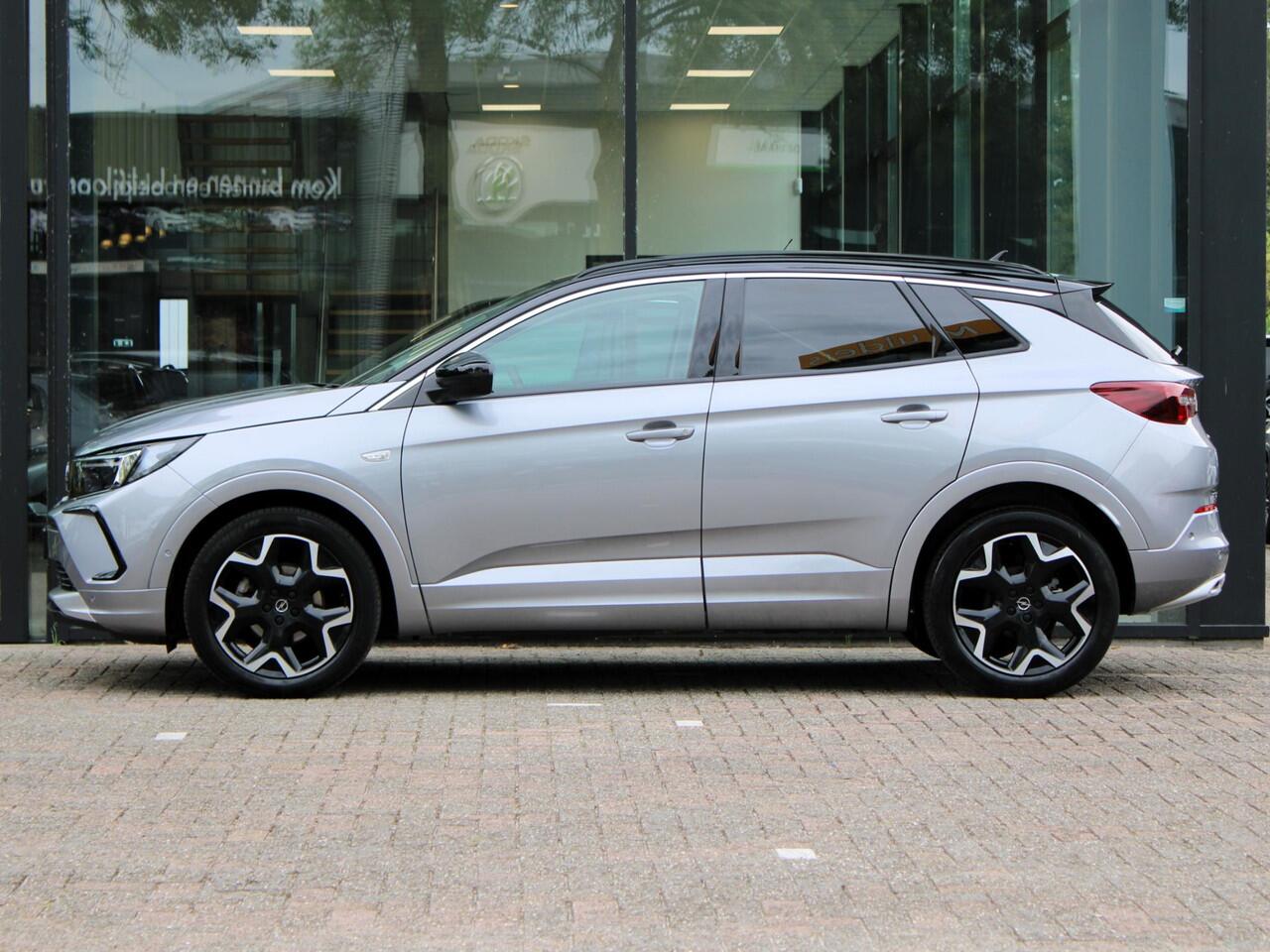 Opel Grandland 1.2 Turbo Ultimate Automaat | Navi / Camera / Alcantara