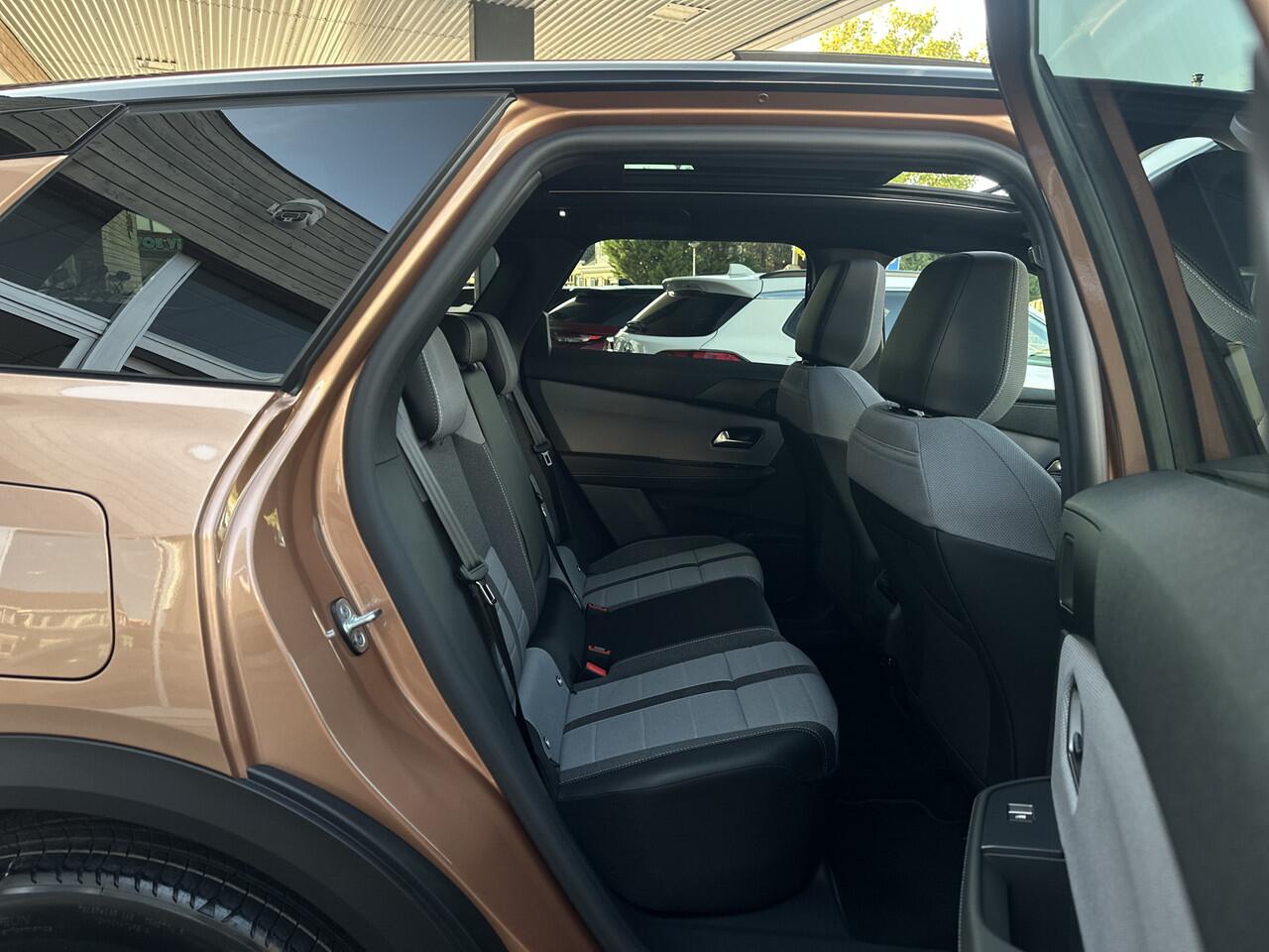 Opel Grandland 1.2 Turbo Hybrid GS Panoramadak/LED Matrix/Head-Up Display/AGR/Stoelverwarming